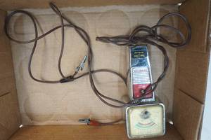 lot 368 image: Ohmmeter