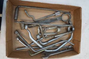 lot 384 image: unique wrenches