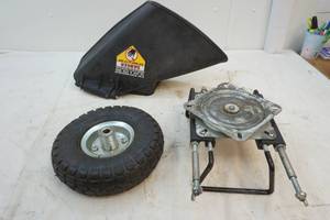 lot 400 image: sporting goods