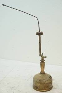 lot 407 image: antique brass sunshine of the night coleman gas lamp