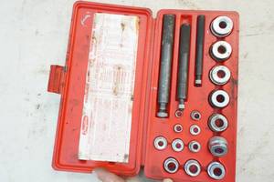 lot 219 image: bushing removing and inserting set