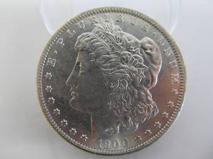 1890 S Morgan Silver Dollar - Uncirculated