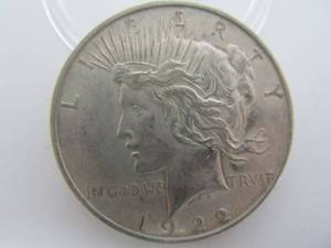 1922 D Silver Peace Dollar - AU