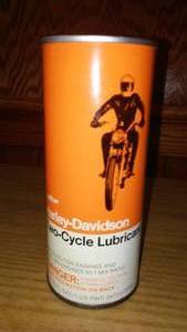 lot 8 image: Harley Davidson 2 Cycle Lubricant