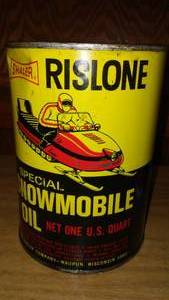 lot 11 image: Rislone Special Snowmobile Oil.