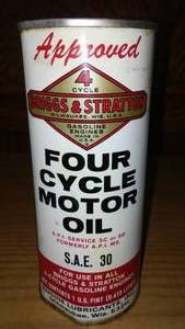 lot 12 image: Briggs And Stratton 4 Cycle Motor Oil.