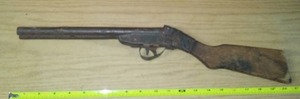 lot 30 image: Daisy Mfg. Co. Toy Shotgun