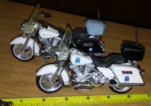 lot 42 image: Pair Of Harley Davidson Motorcycle Models.