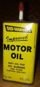 lot 120 image: Sid Harveys Motor Oil