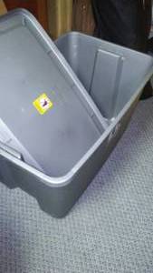 lot 149 image: 30 Gallon Tote With Cover- Like New. Sterlite.