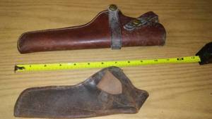 lot 217 image: Leather Holsters (2) One Extremely old, Hunter 1100 x 34