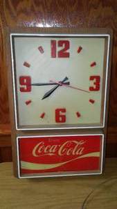lot 300 image: Coca-Cola clock and light