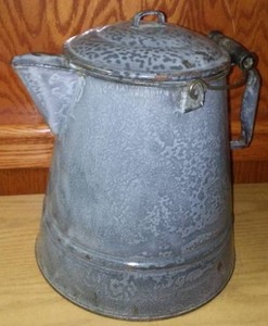 lot 789 image: Gray Enamelware Pitcher