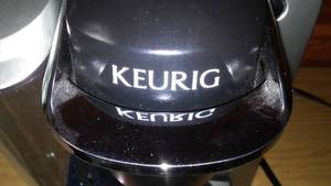 lot 803 image: Keurig Coffee Pod Machine