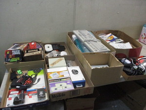 Huge lot of electronics