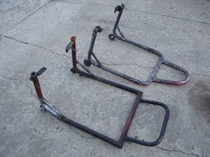 2 Motorcyle Swingarm Stands