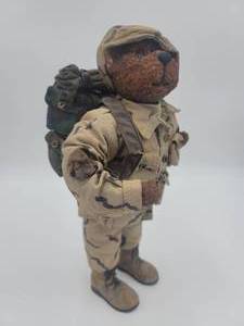 lot 16 image: MILITARY BEAR