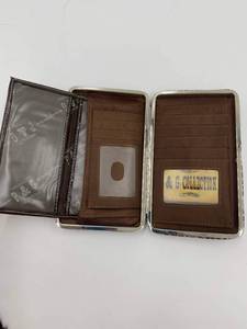 P&G WALLET WITH CROSS