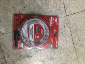 lot 31 image: Milwaukee 4 in. HOLE DOZER Bi-Metal Hole Saw with 38 in. Arbor and Pilot Bit