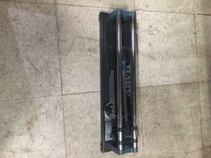 lot 39 image: ANVIL 14 in. Ceramic and Porcelain Tile Cutter