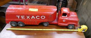 Very nice condition vintage Buddy L Texaco truck