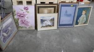 Lot of 7 pictures and frames