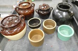 Group of stoneware pottery