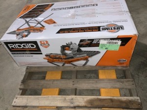 RIDGID 12 Amp Corded 8 in. Tile Saw with Extended Rip. See Pictures