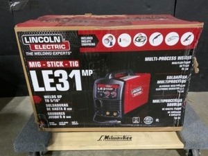 Lincoln Electric 140 Amp LE31MP Multi-Process StickMIGTIG Welder with Magnum Pro 100L Gun, MIG and Flux-Cored Wire, Single Phase, 120V. See Pictures
