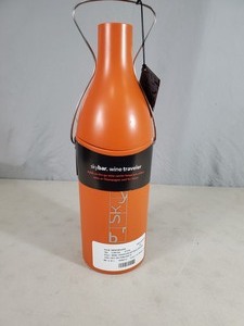 lot 9 image: Skybar Wine Traveler