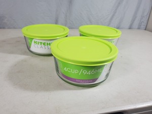 lot 55 image: 3 New 4 Cup Kitchen Classics Glass Storage with Lids