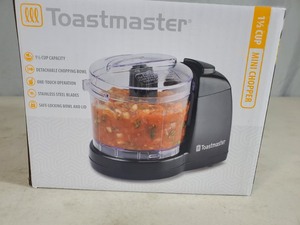 lot 59 image: New Toastmaster Mini Chopper
