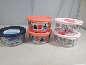 lot 61 image: 5 New Specialty Pyrex Anchor Hocking Glass Containers with Lids
