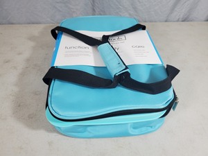 lot 111 image: New Cooks Tools 3 Piece Bake and Take Set