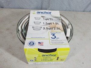 lot 115 image: New Anchor 3 Piece Glass Mixing Bowl Set