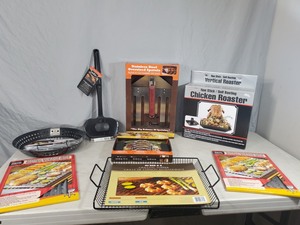 lot 150 image: New BBQ Grilling Items