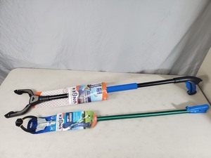lot 125 image: 2 New Unger Professional Reach Tools  Grabbers