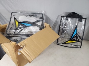 lot 198 image: New Case of 14 New Travel  Beach Bags