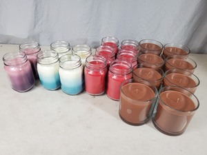 lot 202 image: 20 New Soy Blend Candles