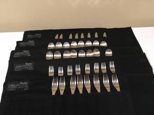 lot 254 image: Stainless Flatware, Robert Welch
