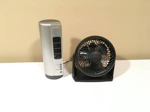 lot 263 image: 2 Small Fans