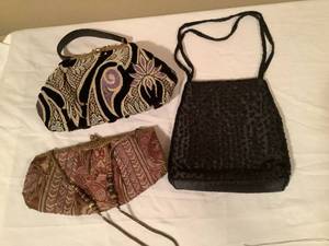 lot 281 image: 3 Unique hand bags