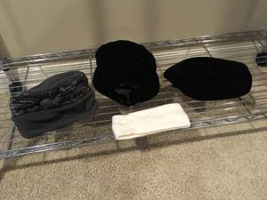 lot 378 image: Fancy Winter Hats