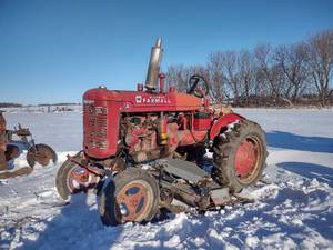 lot 1 image: McCormick Farmall &nbspA cultivision with Belly Mower