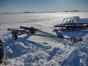 lot 11 image: Boat bunk trailer