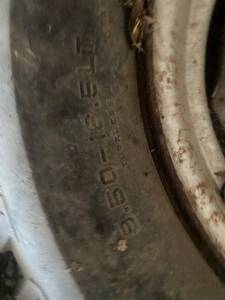 lot 30 image: Used 9.50 16.5LT Tire