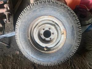 lot 31 image: Used 7.00 x 15LT Tire
