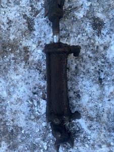 lot 62 image: Hydraulic Cylinder