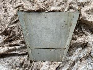 lot 80 image: Gravity Wagon Chute