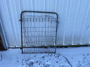 lot 111 image: Vintage Fence Gate